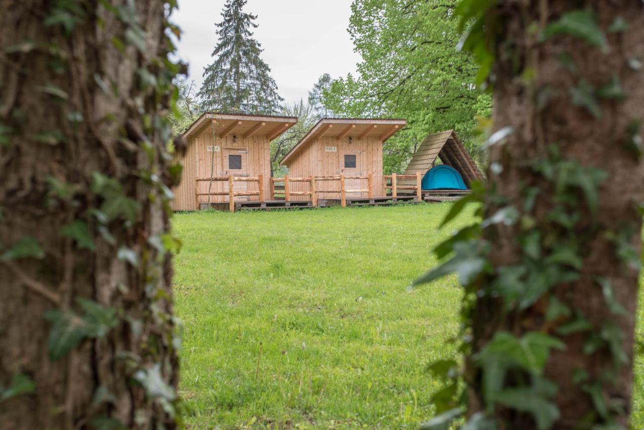 Отель Kamp Na Otoku - Ljubno Ob Savinji Экстерьер фото