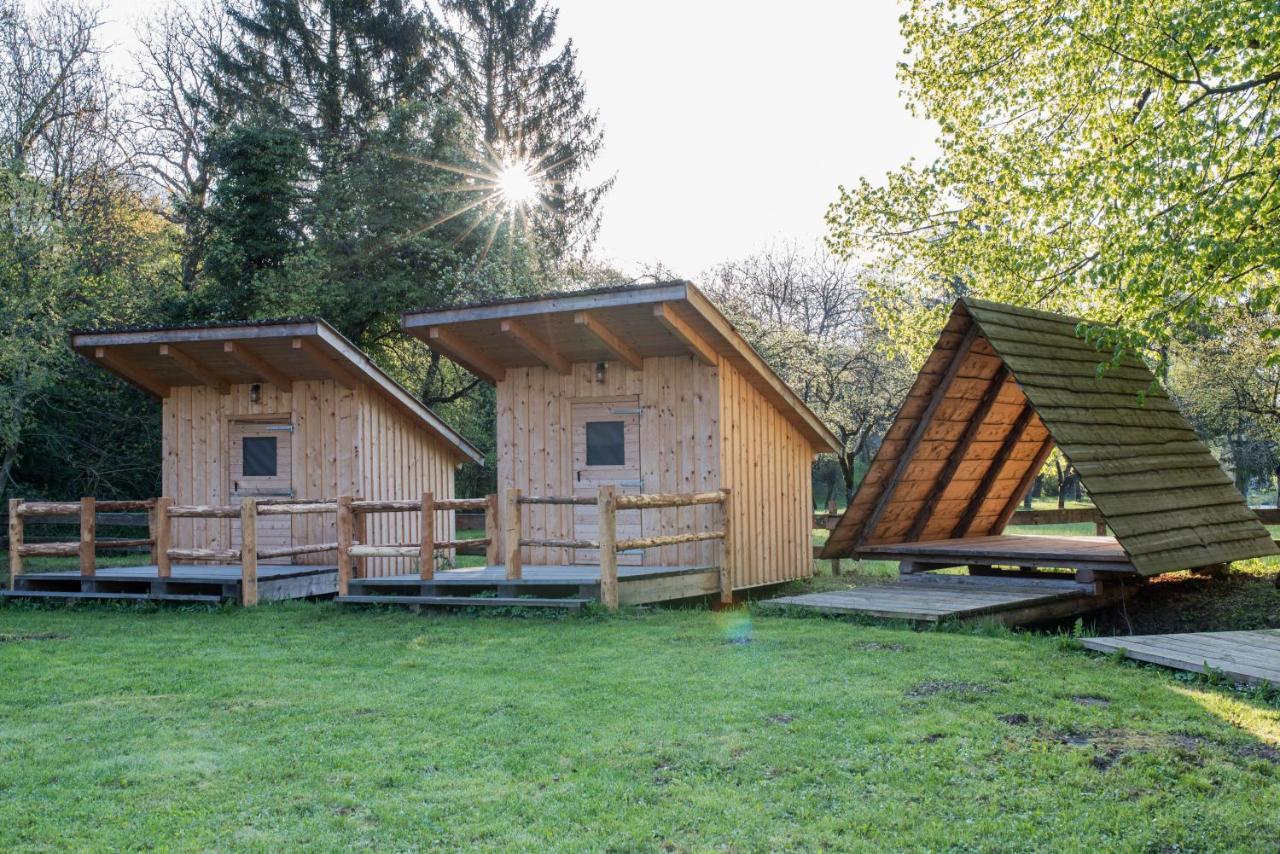 Отель Kamp Na Otoku - Ljubno Ob Savinji Экстерьер фото